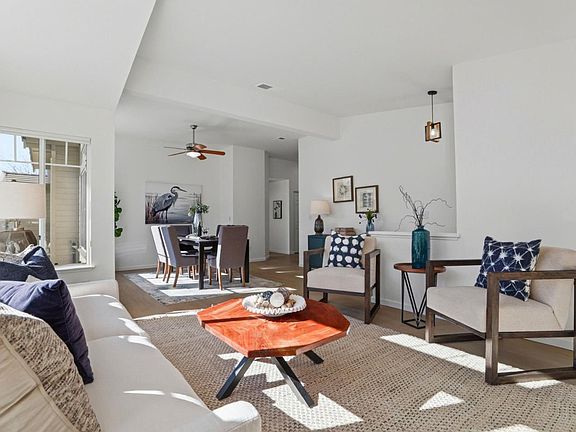 4th image of 8611 Vineyard Ridge Pl