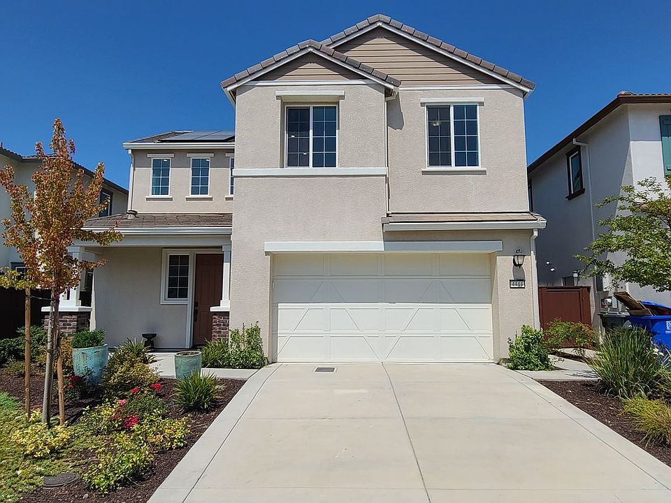 1st image of 4444 Tucker Dr