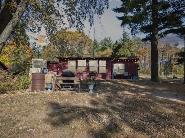 N4049 Golf Ln, Brodhead, WI 53520