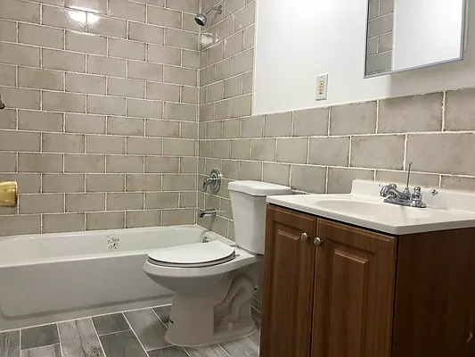 Rented by Brooklyn Dwellers Management LLC | media 16