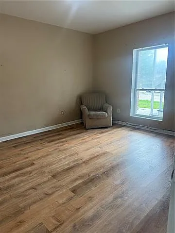 309 Emerson St #C — Photo 3