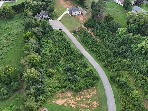 5th image of 17 Jessica Ln Lot 17