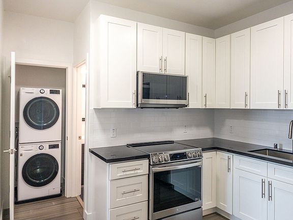 2nd image of 77 Bulkley Ave #7