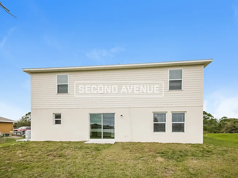 1912 Tanager Ave — Photo 14