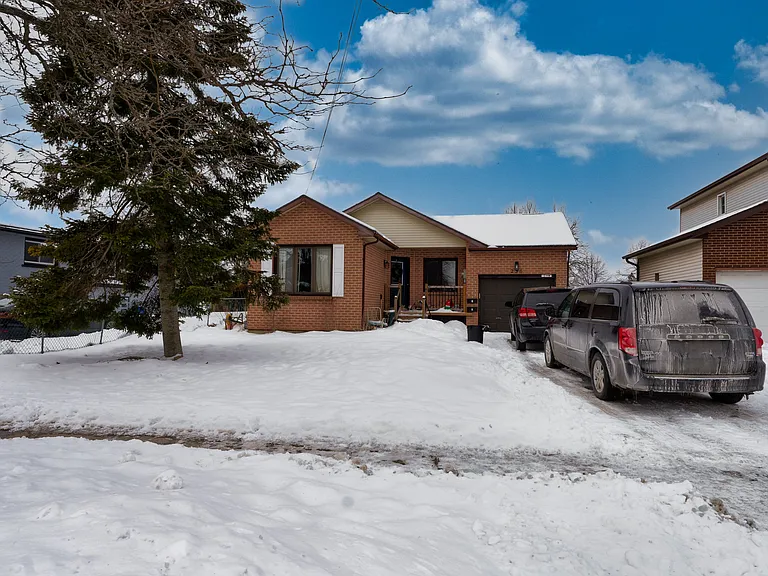 258 Kingscourt Ave #2 — Photo 1