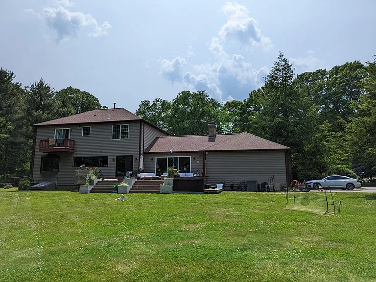 140 Adirondack Dr — Photo 21