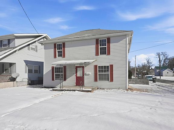 4th image of 725 S Main St