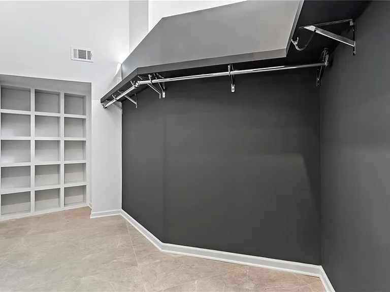 120 Laurel Dr NE — Photo 30