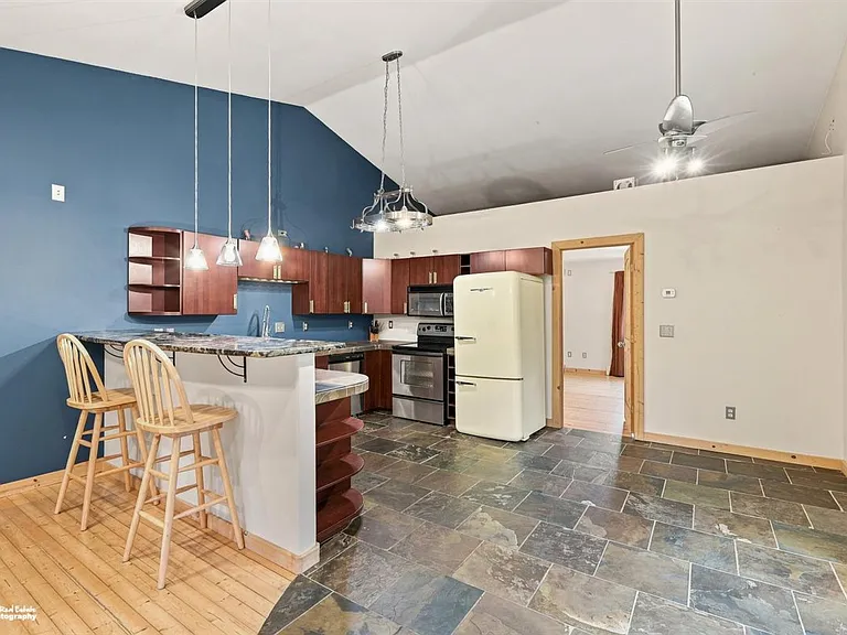 3800 N Engstrom Rd — Photo 22