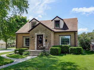 3831 E Grange Ave, Cudahy, WI 53110