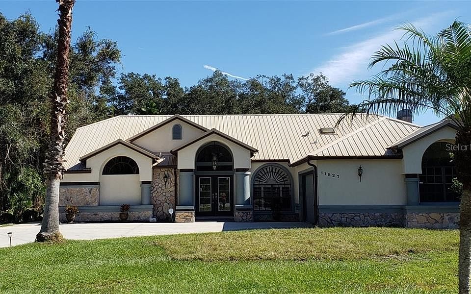 1st image of 11827 De Leon Dr