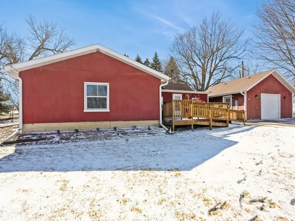 408 E 12th St S, Newton, IA 50208