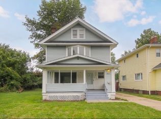 3821 Delmore Rd, Cleveland Heights, OH 44121