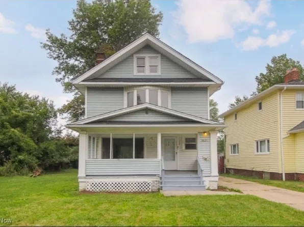 3821 Delmore Rd, Cleveland Heights, OH 44121