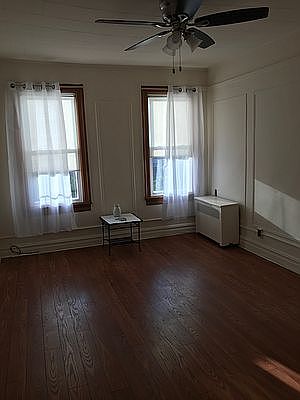 4th image of 35-20 28th St #2