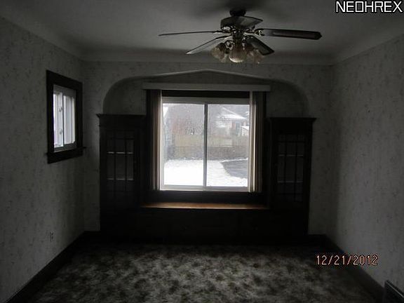 4th image of 3693 W 117th St