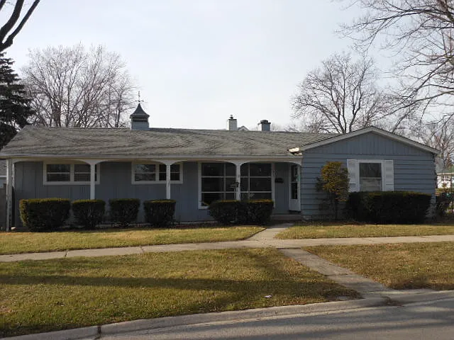 301 W Taylor Rd photo 1
