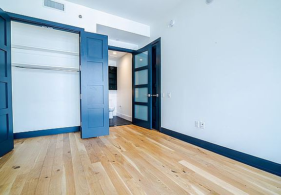 4th image of 10 Montieth St APT 640