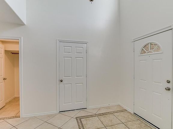 3rd image of 202 Seascape Ln