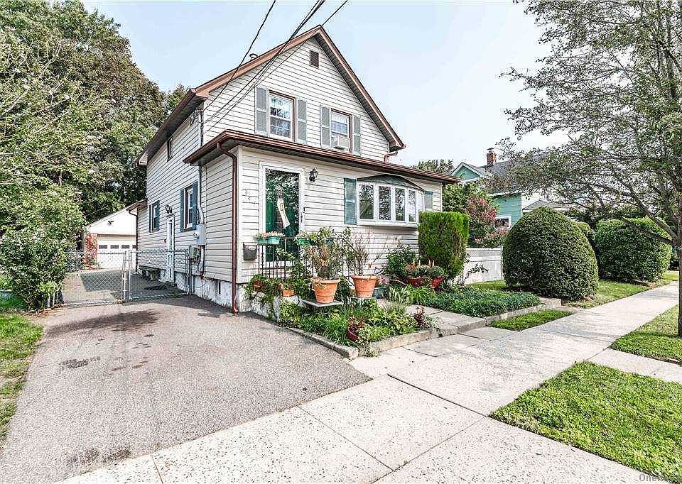 1st image of 147 McKee St