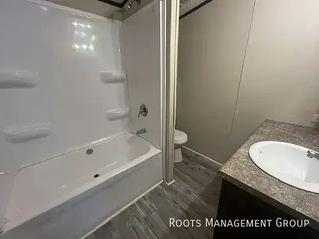 608 Stoney Creek Dr #64 — Photo 22