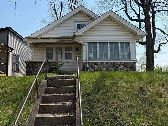 2nd image of 1265 W 34th St