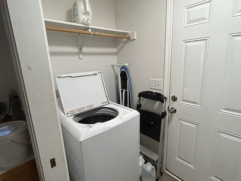 1246 NW Nina Ct — Photo 10