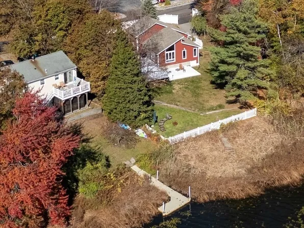 8 Water St, Billerica, MA 01821