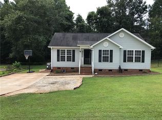 124 Brown Dr, Easley, SC 29642