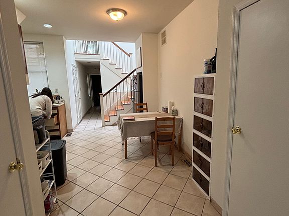 5th image of 15 E Montgomery St #1A