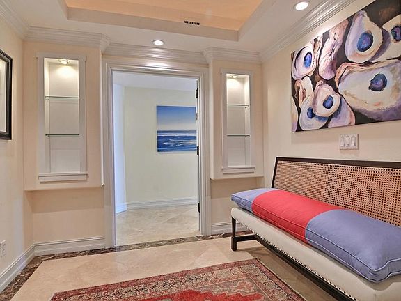 2nd image of 4121 Ocean Dr APT 302