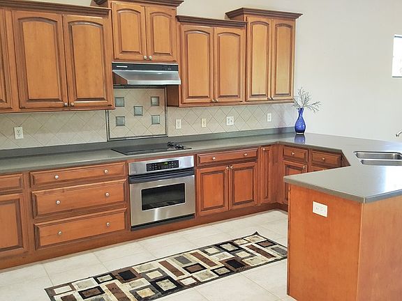 4th image of 2214 Cypress Hollow Ct