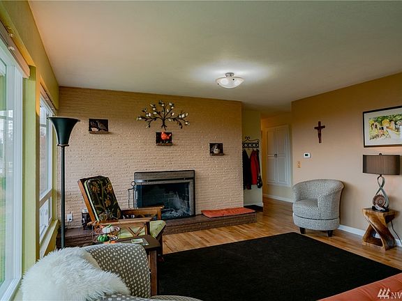 4th image of 1153 Appleland Dr