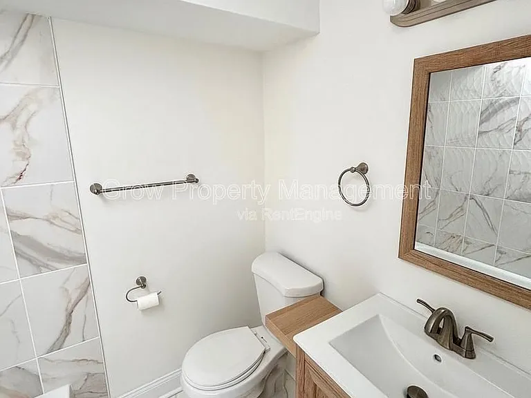 1220 S 13th St #3 — Photo 11