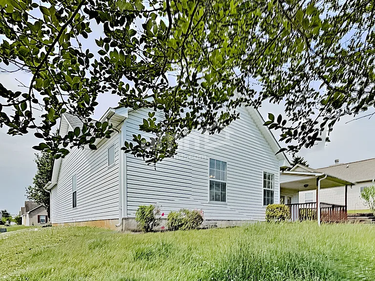 1326 Treyvista Ct — Photo 17