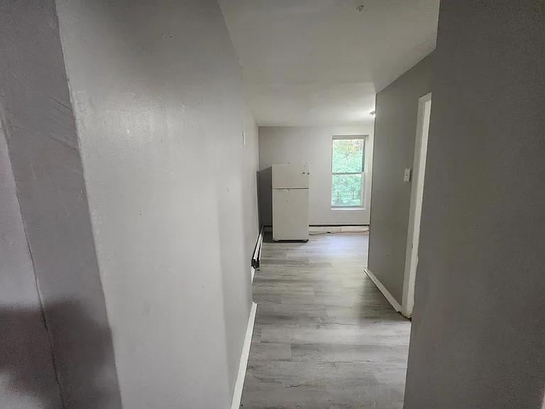 36 S 12th St #31E — Photo 2