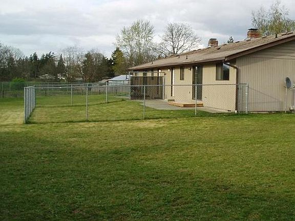 Great Fenced Back Yard