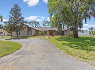 10700 Luscombe Ct, New Port Richey, FL 34654