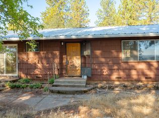 525 Roland Ln, Applegate, CA 95703