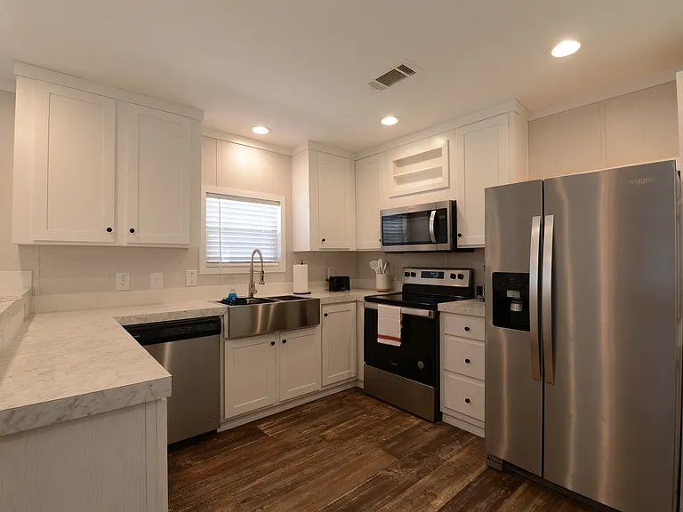 6604 Lakewood Dr #168 — Photo 6