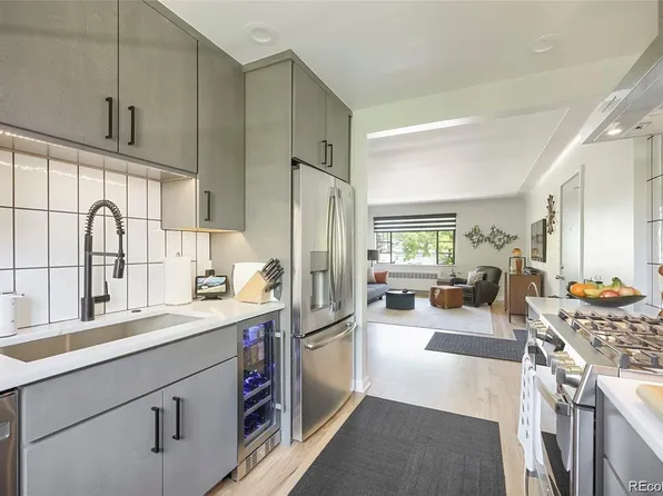 1101 S Gaylord St APT 4, Denver, CO 80210