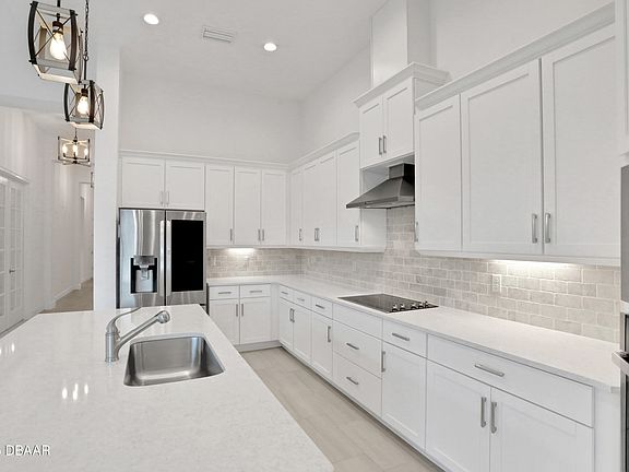 5th image of 6239 Woodhaven Village Dr
