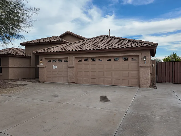 5953 W Villa Theresa Dr — Photo 2