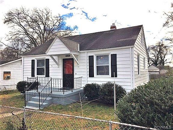 2nd image of 2418 Wright Ave