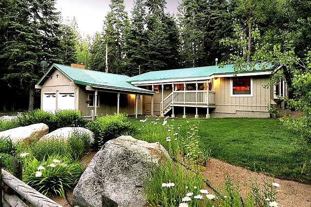 1st image of 3095 Highlands Dr