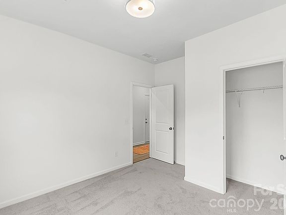 5th image of 13917 Stillwood Pl