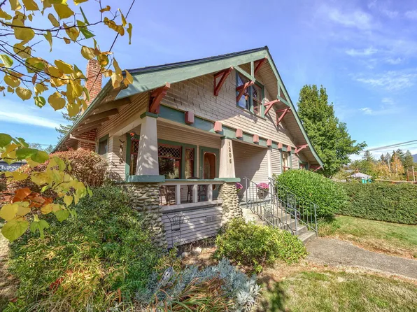 1206 NW Washington Blvd, Grants Pass, OR 97526