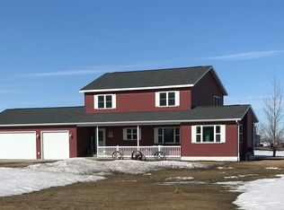 1734 Whip Poor Will NE, Grand Forks, ND 58201