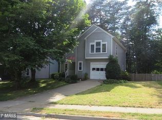 15047 Holleyside Dr, Dumfries, VA 22025