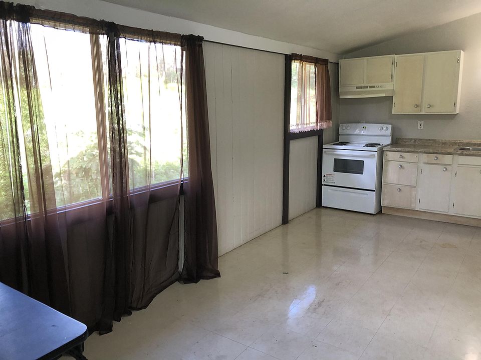 2nd image of 15-2026 15th Ave